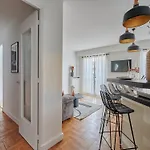 In The 16th Area Residential District * Paris